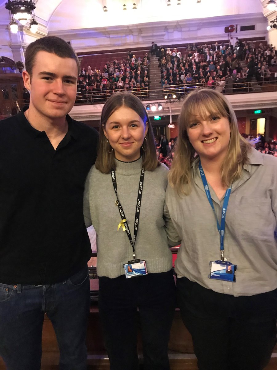 highgatewood's tweet photo. We are proud to #StandTogether at the #HolocaustMemorialDay in London, reminding others of the #GenocideAgainstTutsi in #Rwanda as well as the other victims of genocide across history. Let us make #NeverAgain a reality. Thank you @FoundIshami and @HMD_UK https://t.co/JDccYN55ph