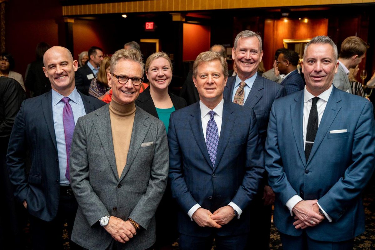 Barton_LLP's tweet photo. Barton LLP was pleased to host the Nashville cityCURRENT Signature Breakfast featuring Bruce Himelstein, globally recognized brand marketing expert, former executive of Ritz-Carlton, Loews and Marriott Hotels and one of the top 25 minds in sales and marketing. https://t.co/MdtJrPPd9c