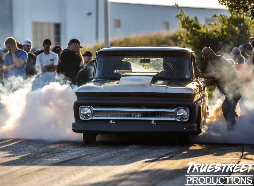 It’s Truck Tuesday!!!
#truck #Trucking #trucktuesday #trucklife #dragtruck #trucks #dragrace #StreetDancer3D #streetracing