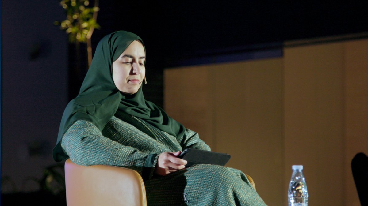 <a href="/mstdfr/">مُسْتَدفِر للإنتاج</a> <a href="/ilm_fm/">علم اف ام | ILM FM</a> @rtaibah <a href="/sarisabban/">Sari S. Sabban</a> لكل من لم يسأل عن #العصفورية، كانت ليلة بديعة ونحن نستمع لهذا الكم من القصص والأصوات من برامج البودكاست العربية، بحضوركم وحضور الأصدقاء من فلسطين والأردن والإمارات وجدة وعمان، نورتونا.
ونلقاكم في العصفوريات القادمة. 💛