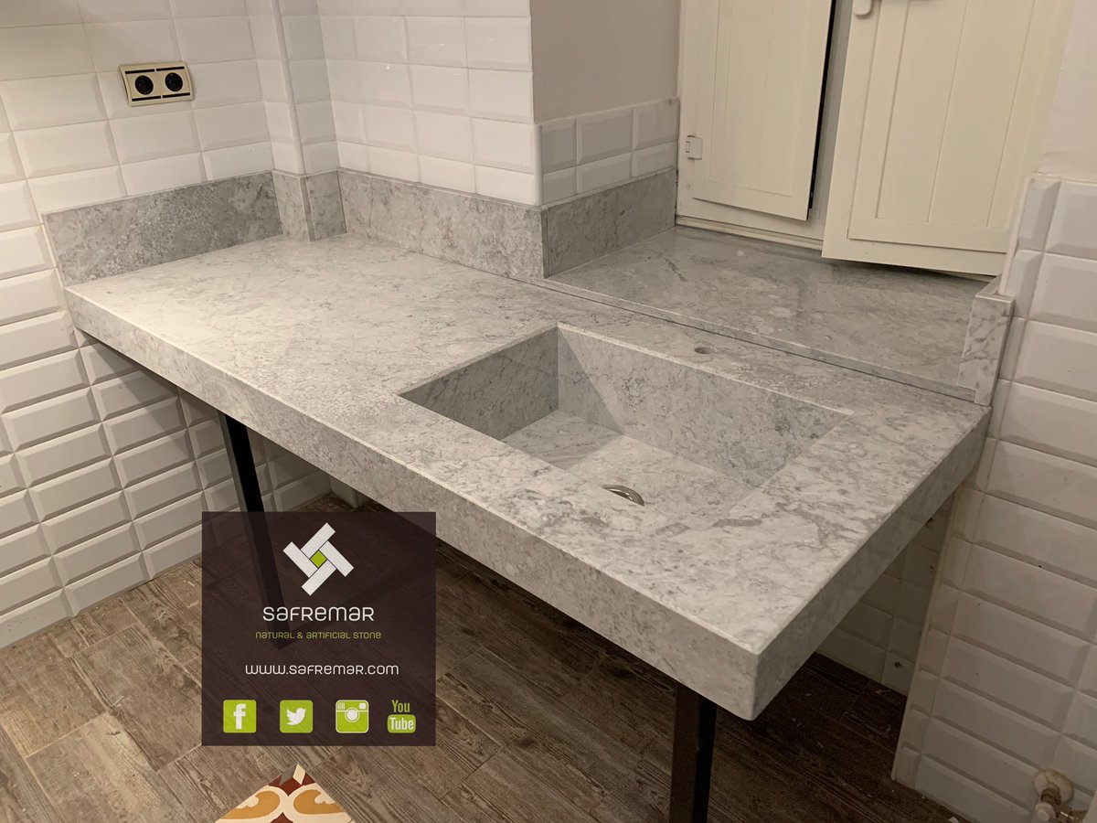 Safremar's tweet photo. #encimera de #cocina con #fregadero integral en #marmol #blancocarrara. Gracias Pablo y Sílvia por depositar de nuevo vuestra confianza en nuestro trabajo

 #safremar #valenciadedonjuan #leonesp #marmoleria #decoracion #interiorismo #tradicional #vintage https://t.co/95t7mH05WE