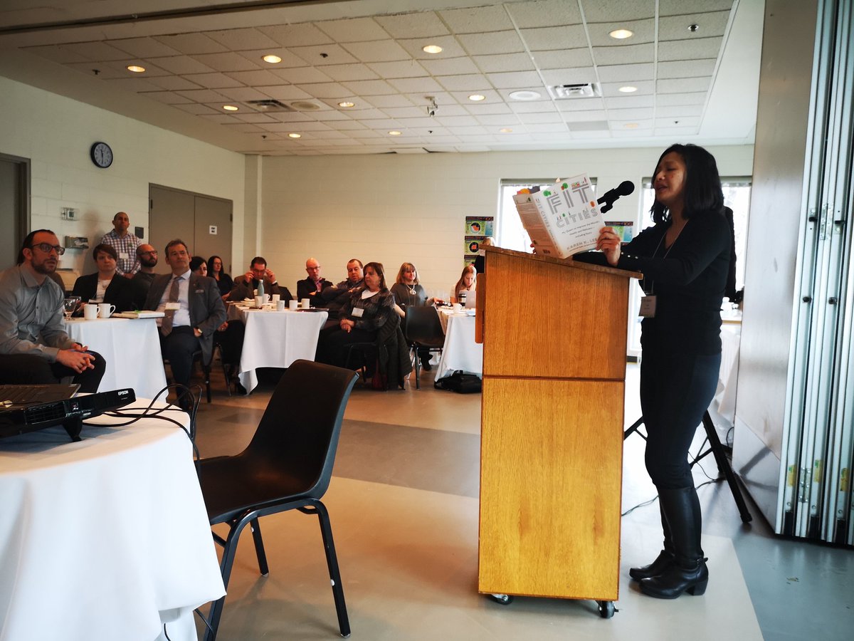 EMcMahon_Burl's tweet photo. Thrilled to be moderating a seminar on healthy, safe, active communities in Niagara Region with region staff, community partners and featuring Dr. Karen K. Lee author of #FitCities @STRCycling https://t.co/xeXVQEMPGl