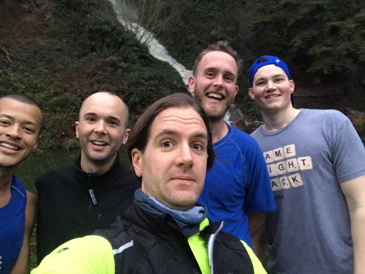 _ColinFay's tweet photo. With @maxheld @GoldbergData @nj_tierney @SethDimick https://t.co/GHjRROpEyw