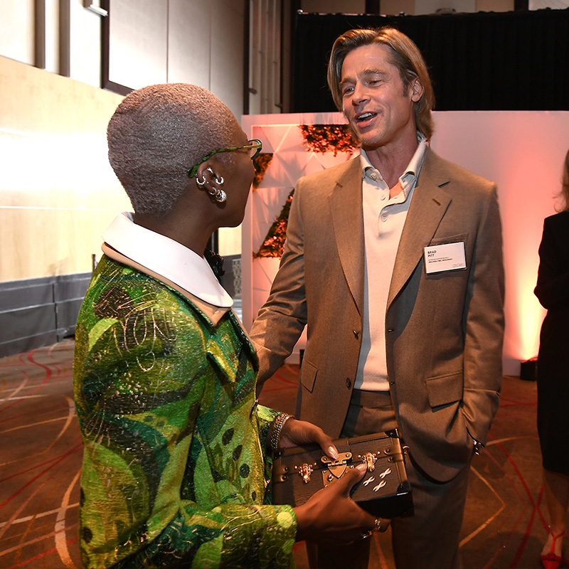 sllambe's tweet image. Imagine meeting Brad Pitt -- and he's wearing a name tag, identifying him as "Brad Pitt."