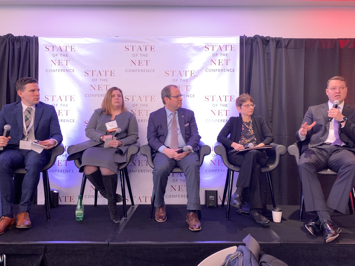 Lots of common ground among different sectors on #privacy policy incl. need for regulatory clarity & consumer protection at #SOTN2020 with @Workday’s @JasonAlb, @CenDemTech's @CRCalabrese @InternetAssn @elizabethbanker, former @FTC Dir. Jessica Rich, & @axios's  @dalykyle !