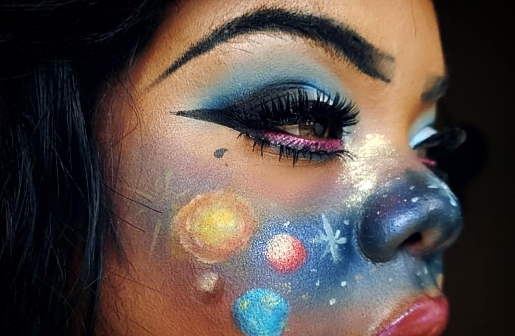 nikinami_'s tweet photo. πGalaxyπ
Details in next tweet
β‘Brands taggedβ‘
#makeup #makeuplover #facechartinspired #melaninmagic #ColorOutOfSpace #LunarBeauty #eddiefunkhouser #drenchcosmetics #ABHxJackieAina #ABHxAmrezy #anastasiabeverlyhills #benefitcosmetics #glowyaf #TuesdayBeat https://t.co/rLY0qUZ7Kf