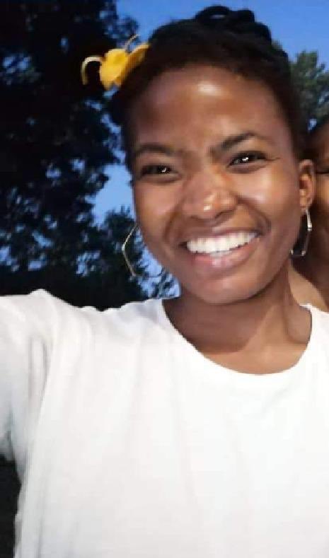 ubuhlengoma's tweet photo. #helpfindthami #findthami
she was last seen at 9h45am on sunday the 26th of January 2020. she was wearing a baby blue top, a denim jacket, black and white stripped pants, lacoste slides and a Heineken cap.
her brothers number is +27614713554. his name is Nino. https://t.co/AJdvPjl6AT