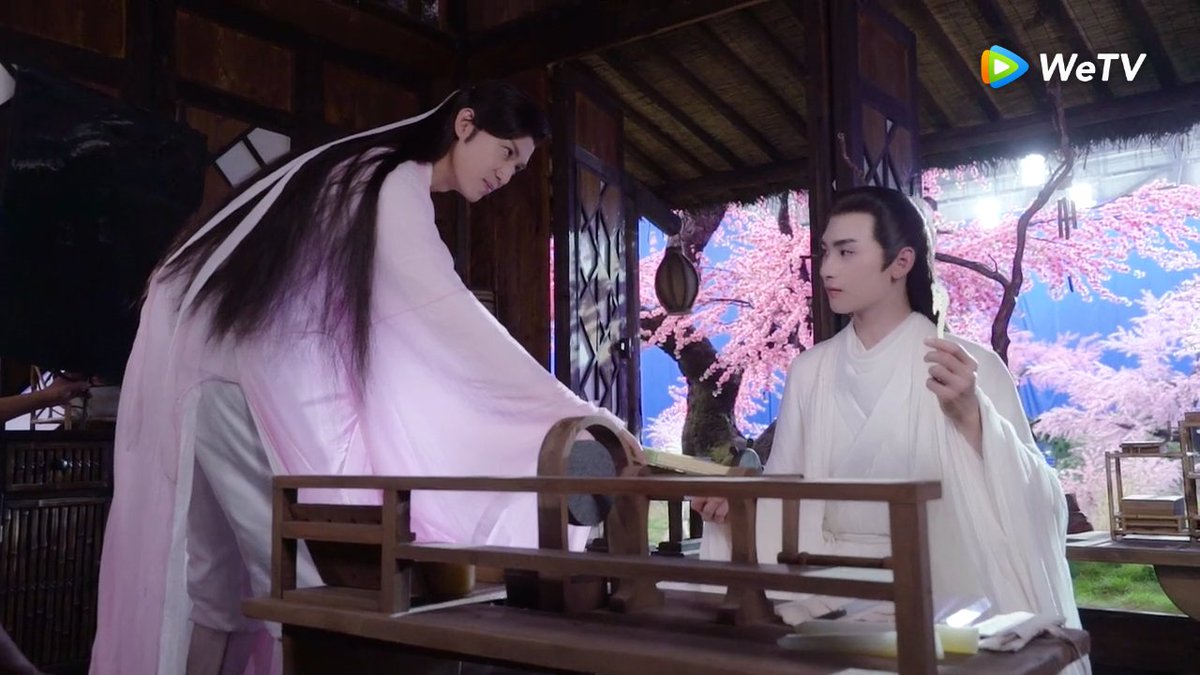 Millennialwait's tweet photo. #PhoenixFox 😍
#ZheZhen
#HuangJunJie #黄俊捷 #陳楚河 #ChenChuHe #BaronChen #折颜白真 #EternalLoveofDream #三生三世枕上书 #TenMilesofPeachBlossoms #TheLosttomb3 #thelosttombreboot https://t.co/umplvMzvPQ