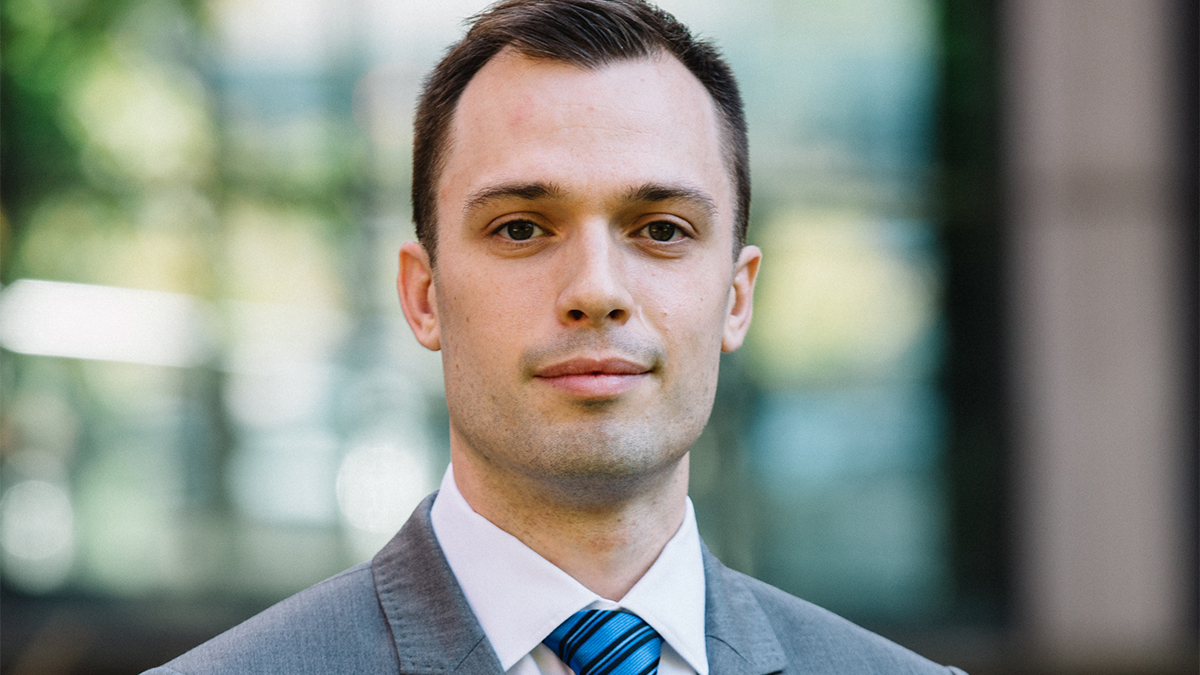 econuoft's tweet photo. 5/6 @econuoft PhD Candidates Meet and Greet presents BAXTER ROBINSON. Macroeconomics, focusing on entrepreneurship, financial frictions and wealth inequality. https://t.co/txuNrVHxxy https://t.co/QmlCWTJ90g #econphd #phdplacement #uoft https://t.co/O8qcabQWfR