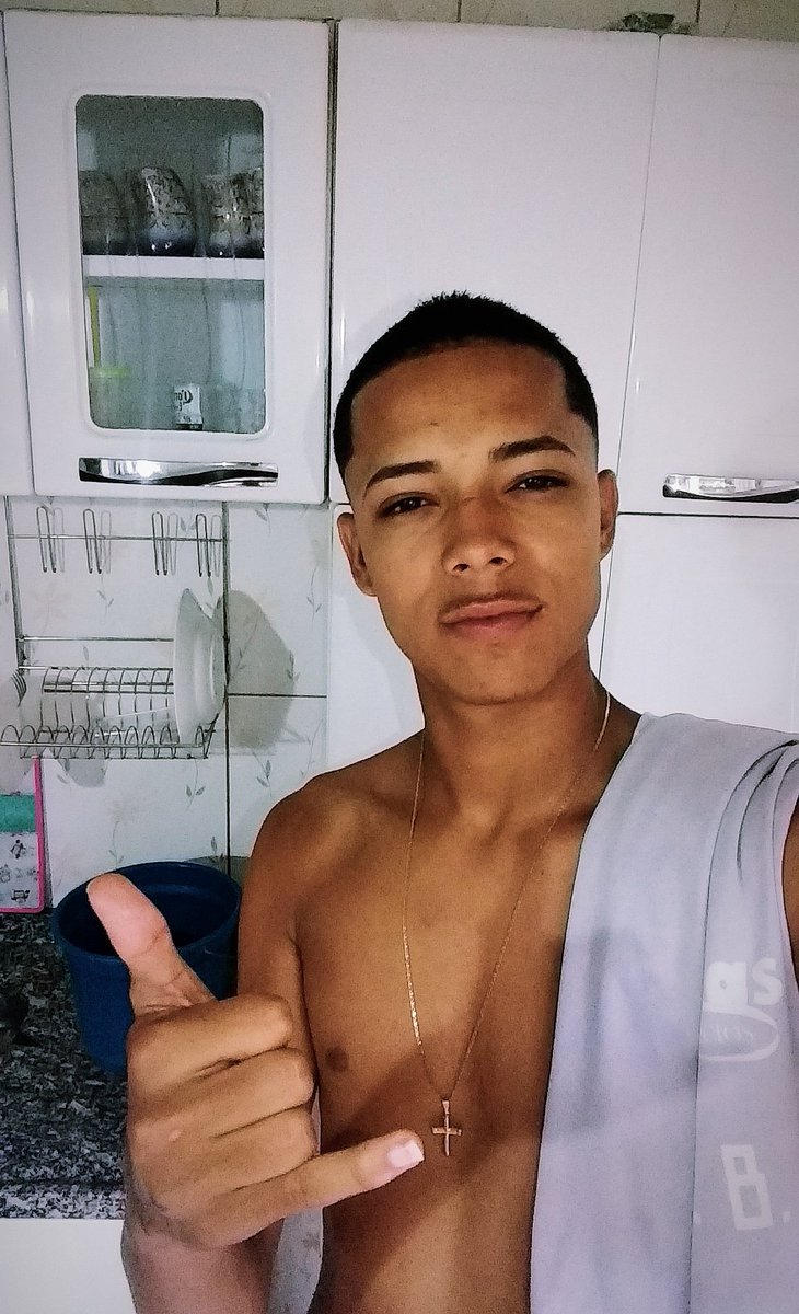 bxd_do's tweet photo. Um magrinho desse favelado fala tu ? Rs😅👀🤤 https://t.co/4AJRudpHkG
