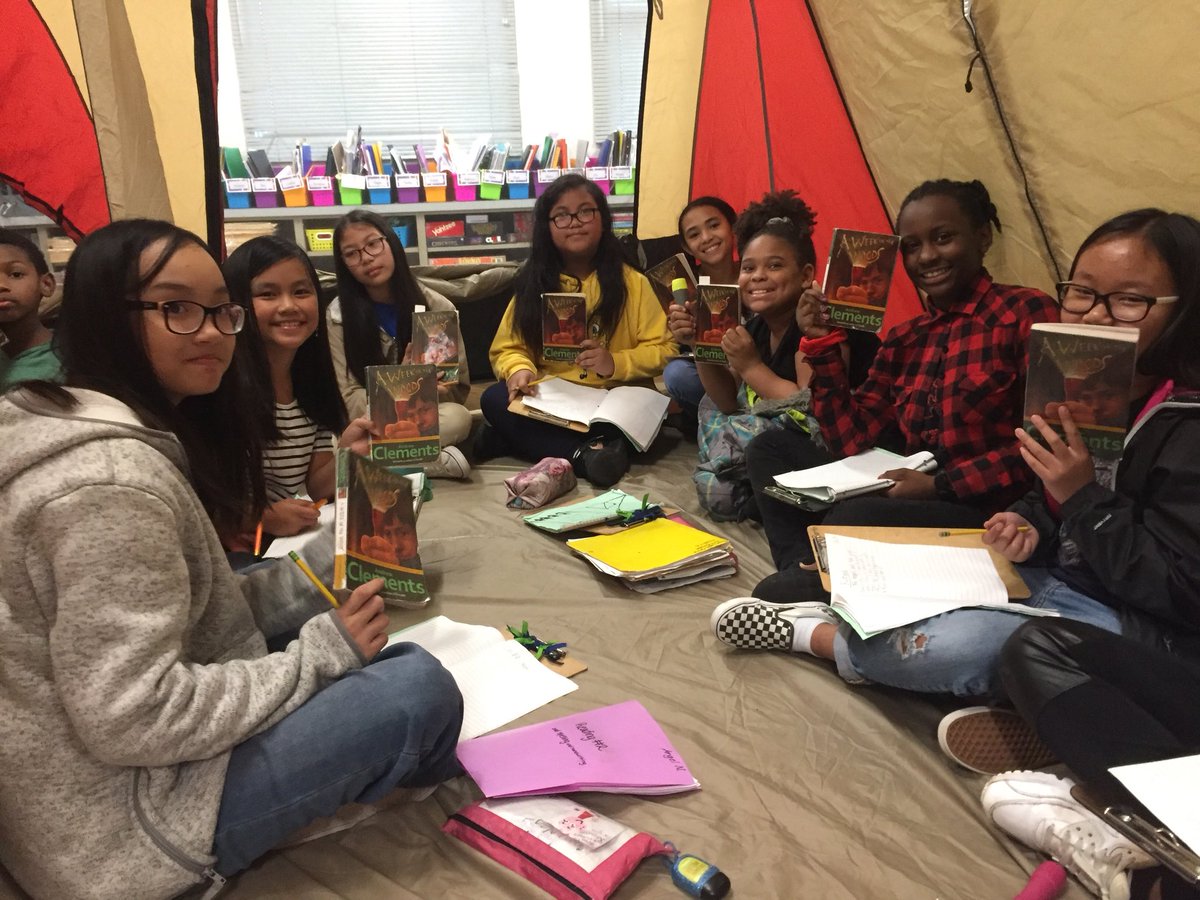 mrscusanosclass's tweet photo. One of the things I love about my job is getting kids excited about reading! “A Week in the Woods” is always an adventure when reading in a tent with a flashlight! @CreeksideCubs https://t.co/TragU9xk9y