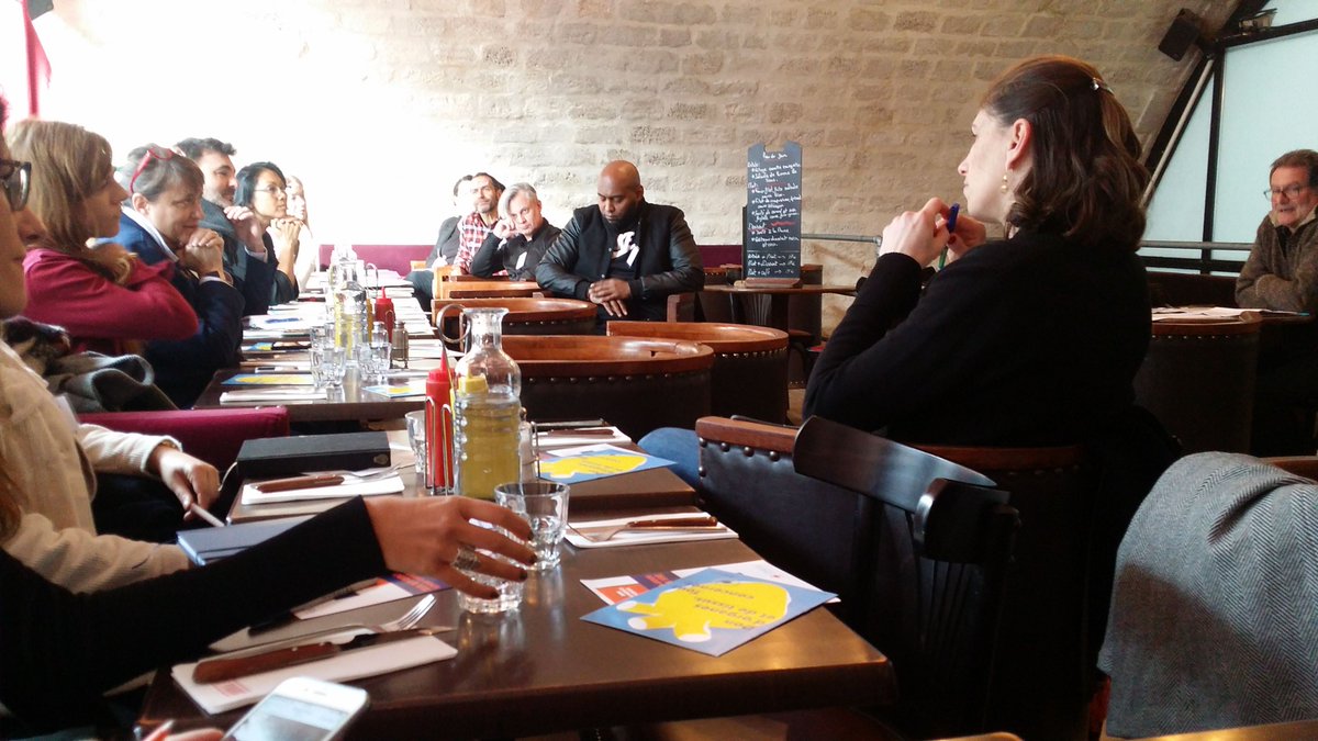 A l'écoute d'<a href="/ocoustere/">olivier coustere</a>
 lors du déjeuner de la communication. 
#OraCoeur #CDC2020 #DonDorganes