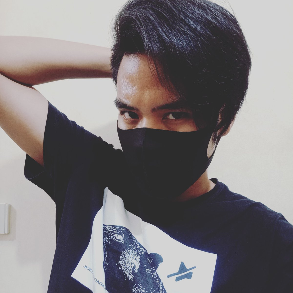 28September4's tweet photo. หวัดนก ซาร์ส ก็รอดมาได้ โคโรน่าก็ต้องผ่านไปได้สิ https://t.co/BylWIqrpDv