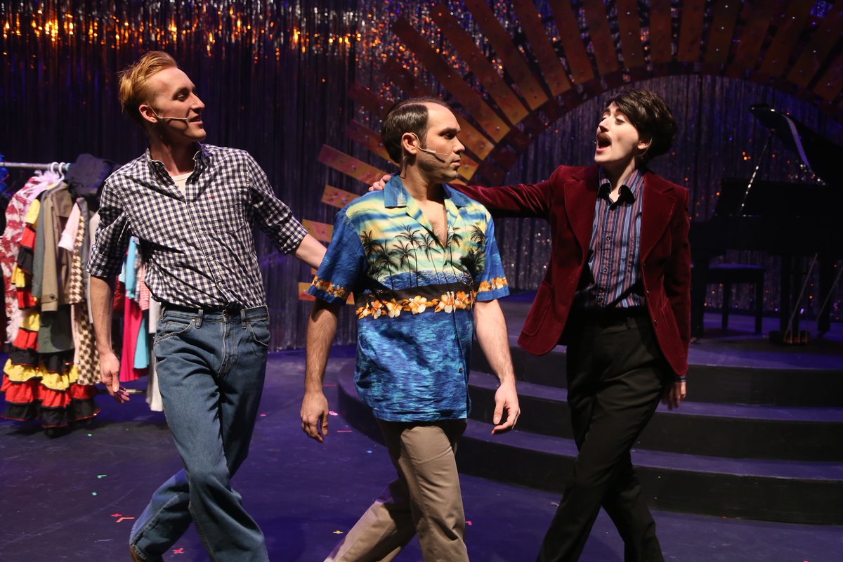 FrontRowCalgary's tweet image. "Everyone sings of some bright tomorrow, and that's okay, what about today?"
Today we start our last week of the run! If you haven't got your tickets to The Boy from Oz yet, what are you even waiting for #yyc?
tickets.frontrowcentre.ca/TheatreManager…