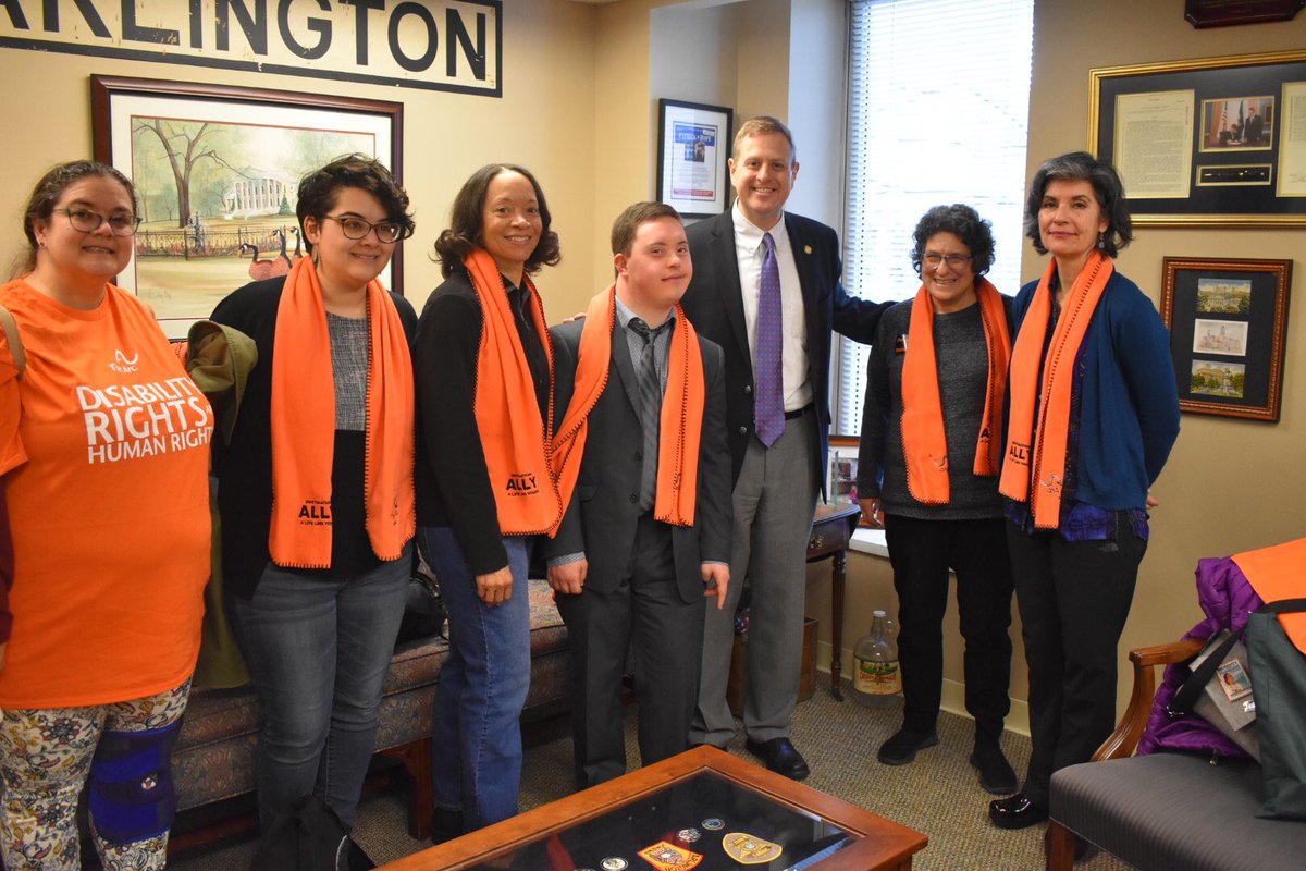 TheArcofNoVa's tweet photo. Thank you, Delegate @HopeforVirginia for your determined support for DD Waiver funding. #EndTheWaitList #DDAdvocacyDay https://t.co/pwKBnDo64Y