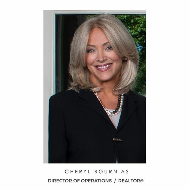 kathybroock's tweet photo. #TEAMTUESDAY Meet Cheryl Bournias, Director of Operations at Kathy Broock &amp; Co.

Her thoughtful approach, detail oriented work ethic and over 20 years of Real Estate experience adds so much value to our team. Everyone that knows her can attest that she i… https://t.co/Z9Iy5Ou7jg https://t.co/DGyErS9cnt