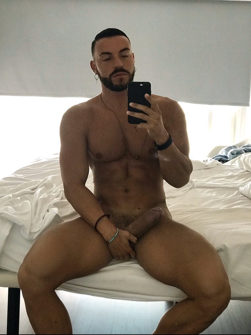NJcocksuckr's tweet photo. NOT my photos nor do I own the rights. Just some hot photos from my saved collection
😈😈
#gayporn #bigcocks #ass #jockstraps #poppers #cocksucking #rimming #cockring #milkingdicks #swallow #gay #cock #bubblebutt #edging #suckingdick #swallowingnut #gloryhole https://t.co/hljjUGwkwT