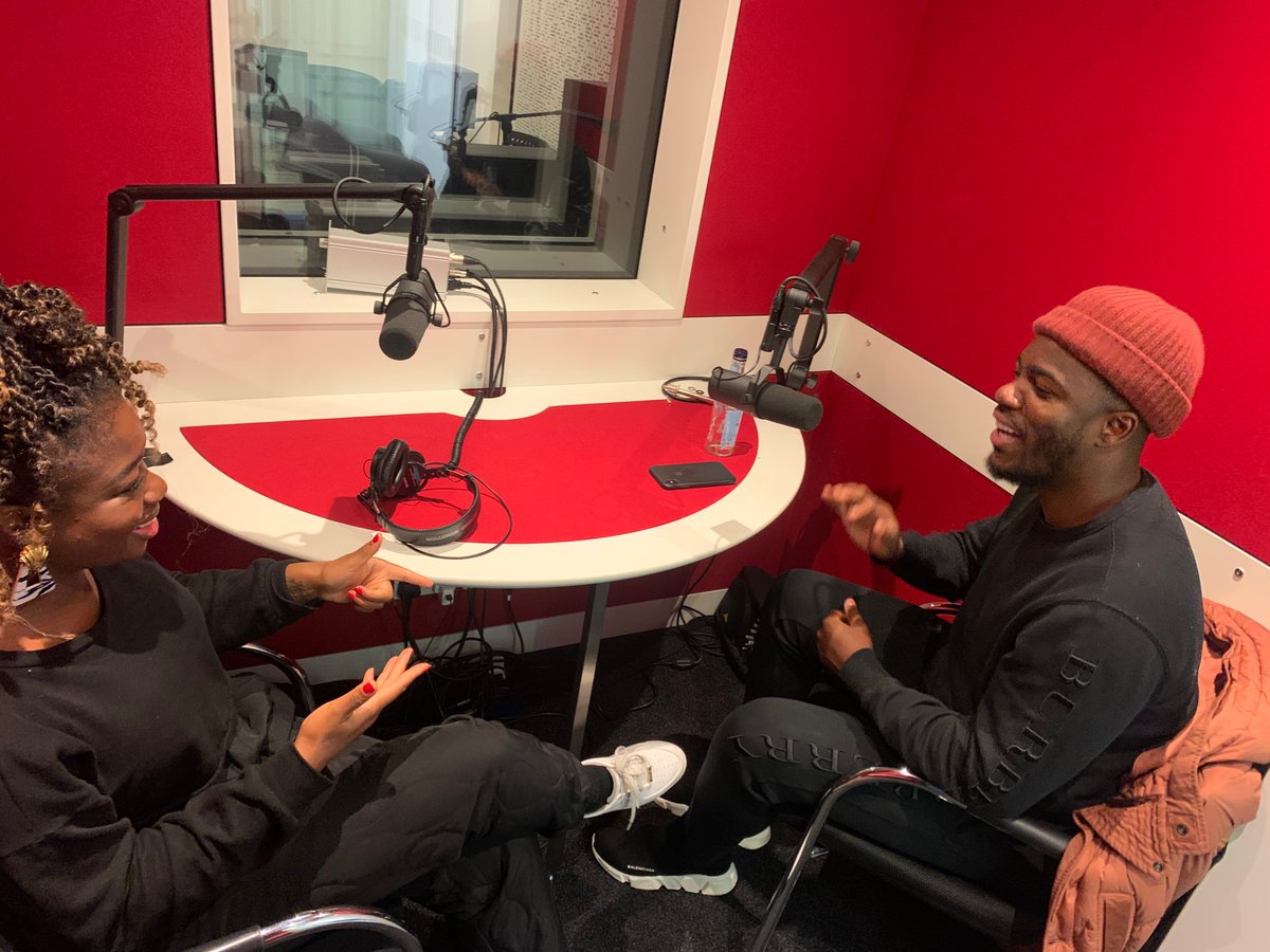 #BTS during the recording of #ThisCityPod with <a href="/MoTheComedian/">Mo Gilligan</a> 📸🎙