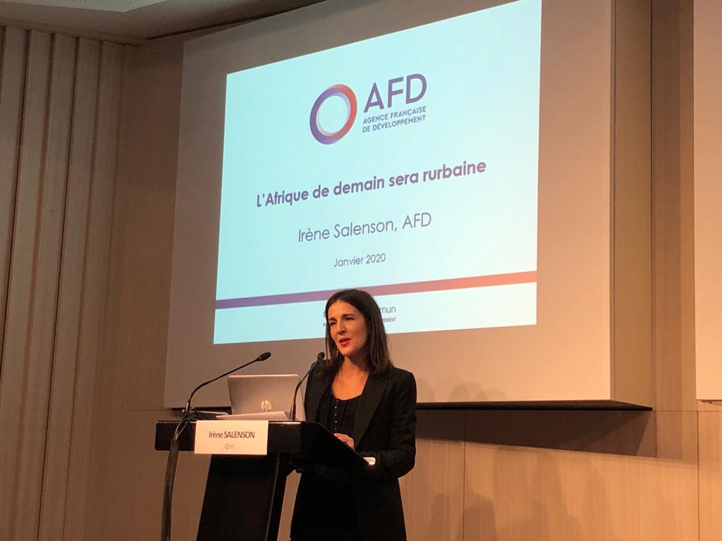 AFD_France's tweet image. “En #Afrique, l’#urbanisation est très rapide : c’est un phénomène récent qui n’est pas lié à l’industrialisation. Pas d’exode rural massif : ce sont des villages qui vont devenir des villes.” Irène Salenson
Les défis de la croissance urbaine➡️bit.ly/2RyOw8N #Afrique2020