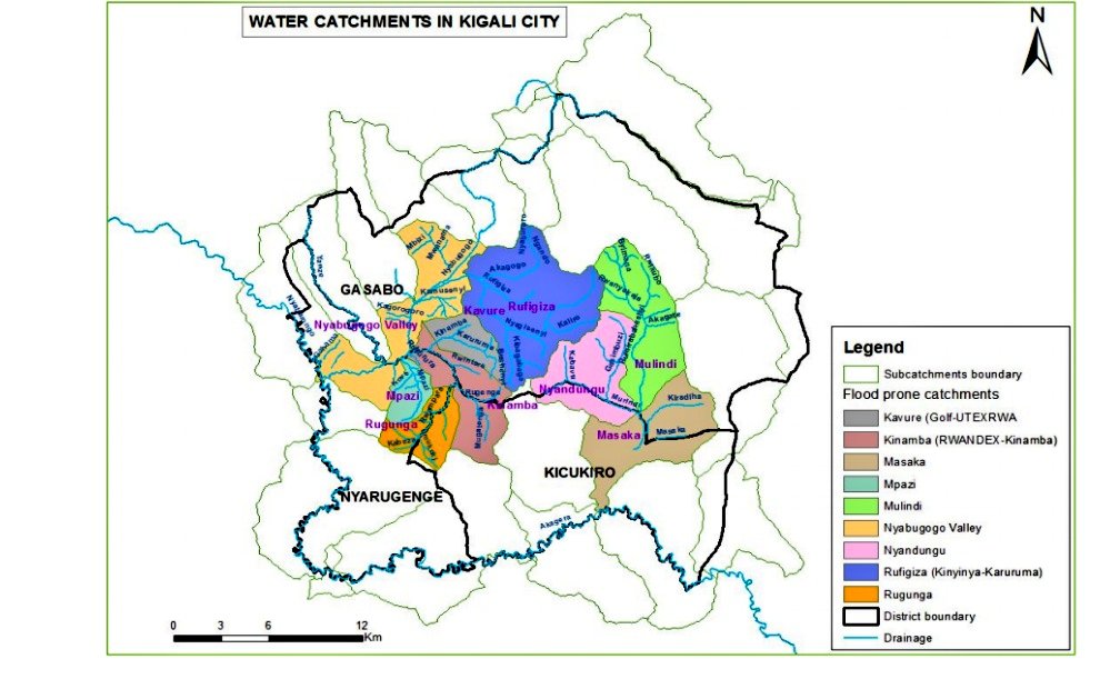 .@info_rwfa's Francois Tetero lists sub-catchments being affected with floods in the <a href="/CityofKigali/">City of Kigali</a> during his presentation on Stormwater Management for Flood Mitigation in Kigali. #Greendrinks