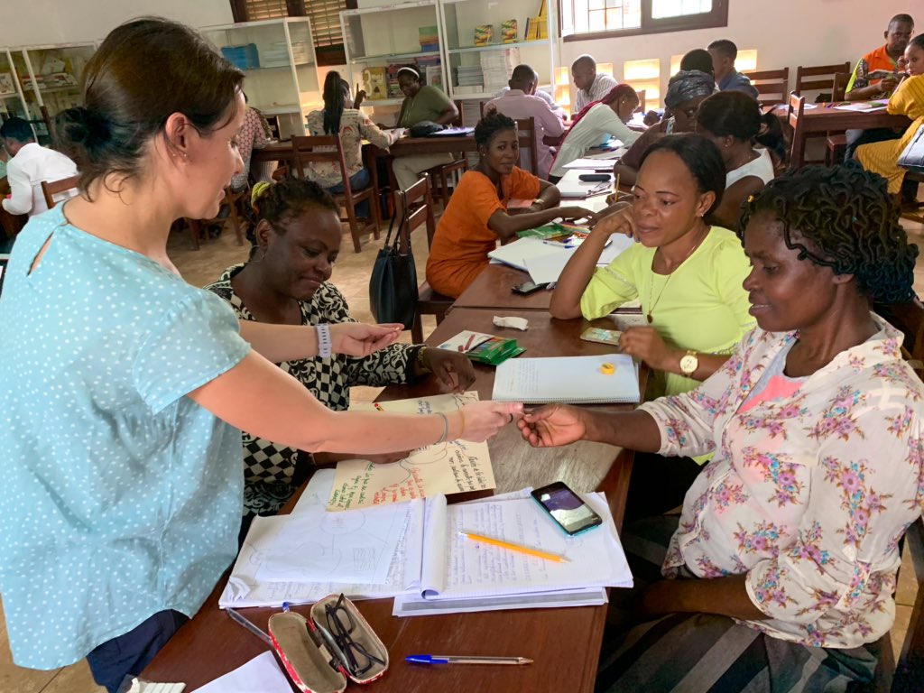 trilemaedu's tweet photo. Segundo día de #FormacionDirectivos #Malabo #Bata #GuineaEc Dirigir centros educativos en tiempos de cambio @ecatolicas https://t.co/NbsNulLuMR
