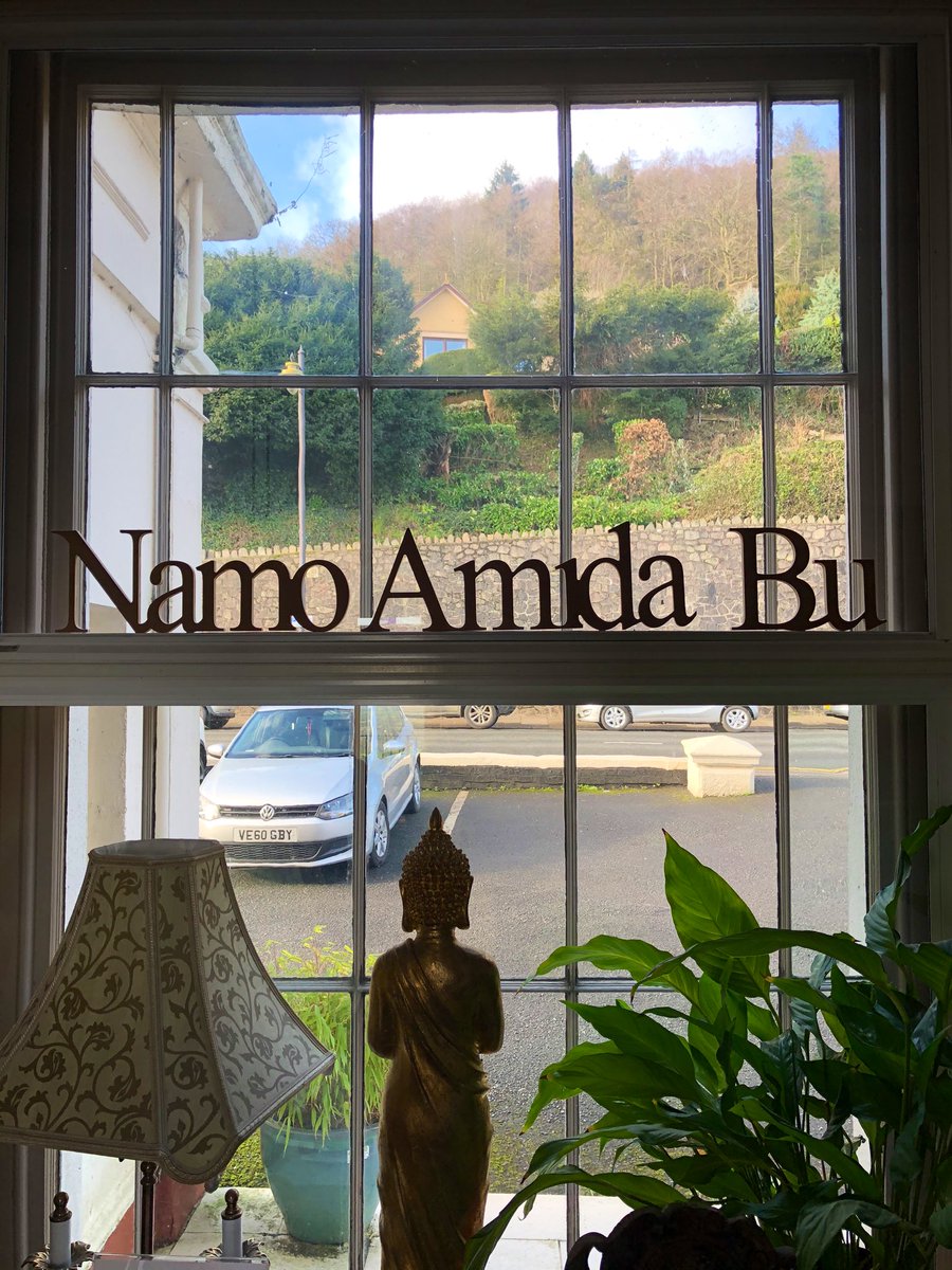 missjwhite_'s tweet photo. Visit to the Amida Mandala in Malvern today with #teamRE ✨ It was amazing to be able to experience meditation in such a beautiful and calm setting ☸️ #UWPGCESEC #meditation https://t.co/aG2nSIU2QV