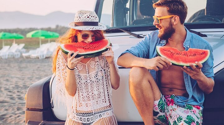 playascalas's tweet photo. ¿Cuáles son los alimentos adecuados para ir a la playa? https://t.co/PLniEp0yAt #playa #alimentación https://t.co/mMsvwwui7y