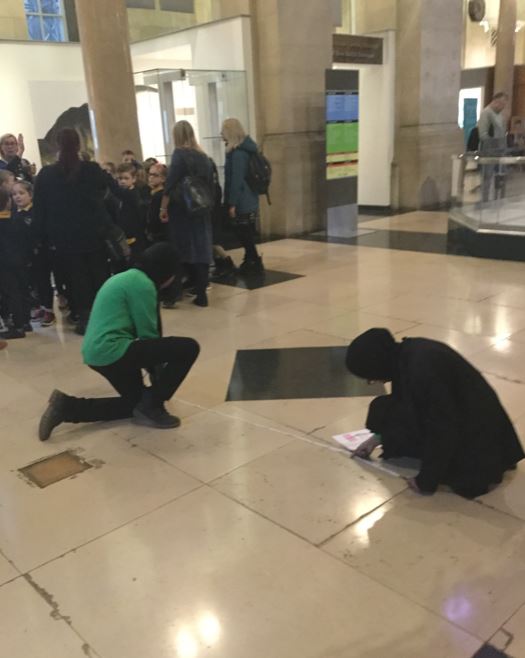 fitzalan_maths's tweet photo. 7F1 had a brilliant time @AmgueddfaCymru using learning how to use maths to measure the iconic Dippy the Dinosaur https://t.co/17cOCZT8zD