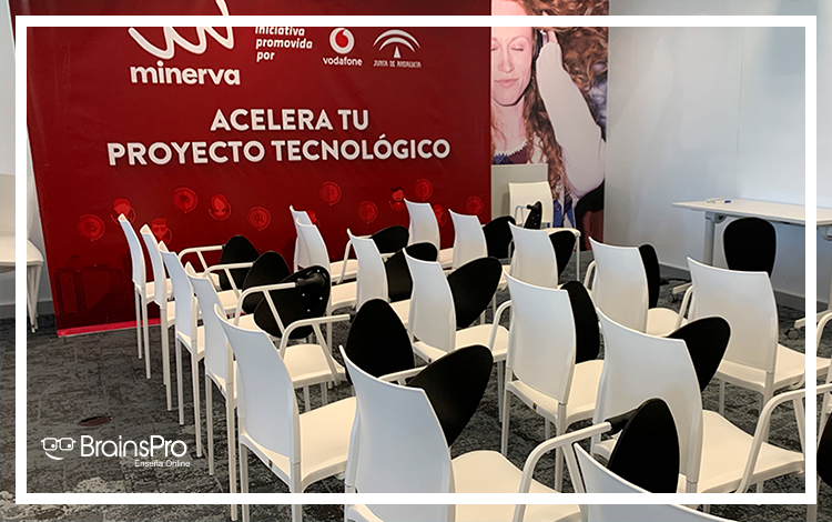 BrainsPro's tweet photo. Mañana nos vamos a Sevilla de la mano del @ProgramaMinerva
Estamos muy ilusionados de conocer al resto de los participantes de este año 😀
Toda la info aquí: 🔽🔽
https://t.co/8TKe9AfKwh
#emprender #startups #ProgramaMinerva2020 #BrainsPro @VodafoneEmpresa @EconomiaAnd https://t.co/WpumVNF0Gb