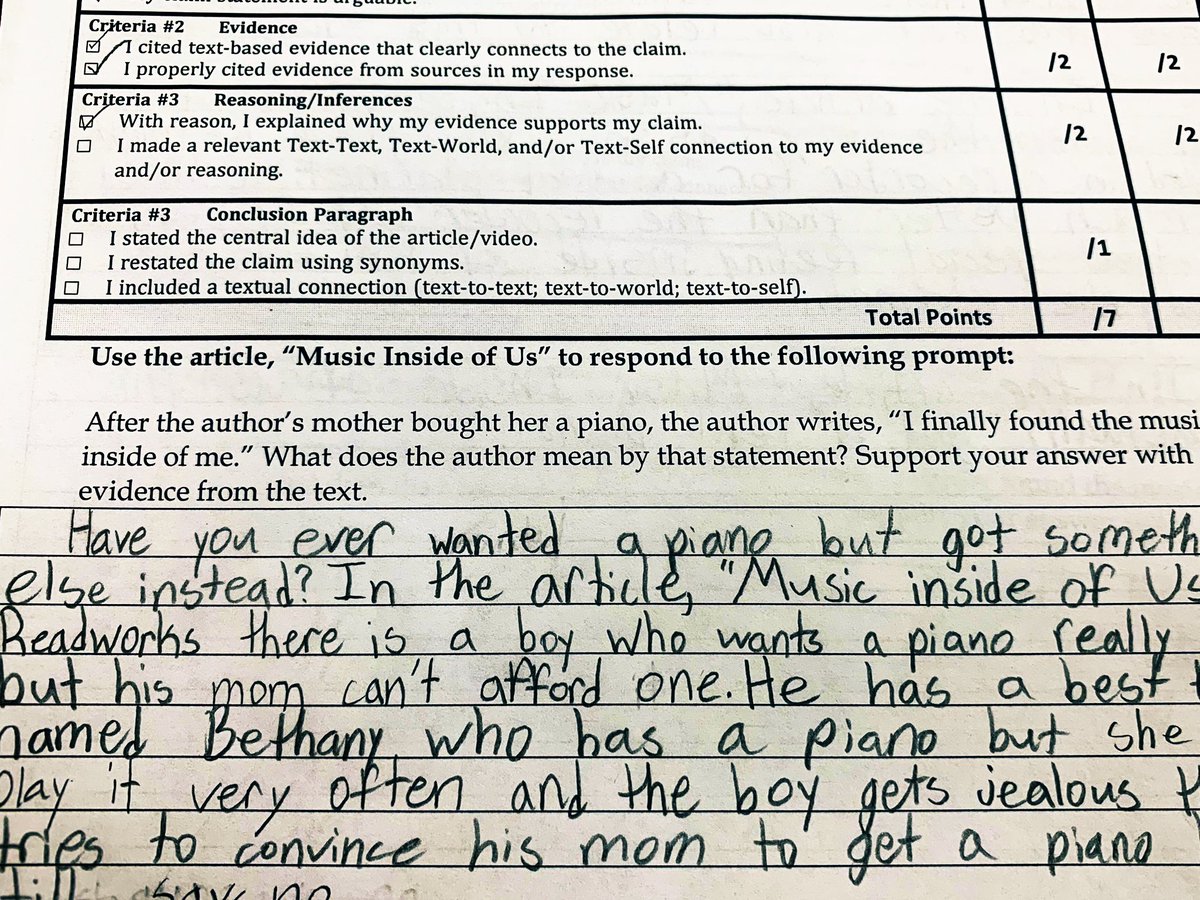 RonaldMcFadden's tweet photo. Literacy across the board = total student success!💯 Writing in music class isn’t always music on the staff, but sometimes includes making reflective connections. Welcome to Mr. McFadden’s class! ✨#FromThePageToTheStage🎶🎼📝🎓 #SWArts https://t.co/Yjp8Y2UFSW