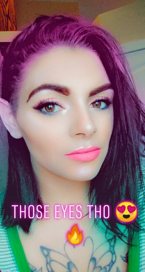LaylaLove7's tweet photo. I LOVE my eyes @Snapchat #motd #beauty #makeup #eyelineronpoint https://t.co/4qDSKXEbjg