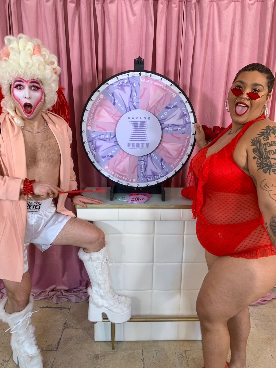 SavageXFenty's tweet image. We have fun 😉 Make sure you&apos;re following us on IG to watch the full #SpinItToWinIt - hosted by theee fab @BennyDRAMA7 - premiering on V-Day! #XXSavageX