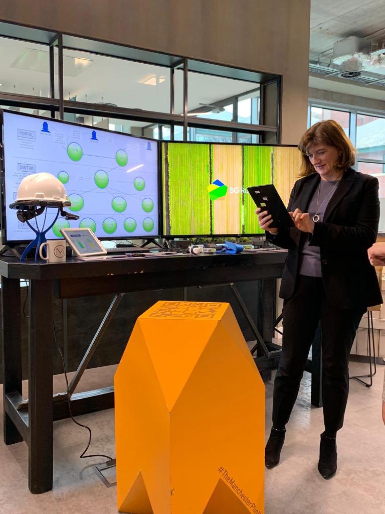 CiscoUKI's tweet photo. Our Manchester co-innovation centre @mi_idea is #ThePlaceToBee for UK #innovation 🐝
@matt_houlihan shares his highlights from our co-innovation projects and his experience hosting @NickyMorgan01 at Mi-IDEA earlier this month 👉 https://t.co/TGg68A60N2 #CiscoInnovates https://t.co/bw7g0Uz5nw