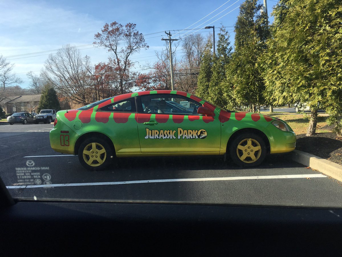 heyitsadelia_'s tweet photo. I wanna to start a thread of all the wierd/ super funky cars i see driving around cumberland county. So I’m gonna start off with a classic that everyone knows. Pls add any cars you have seen. Thank you https://t.co/aHtHLZDd7V