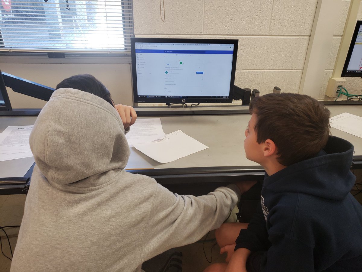 HoggardDrafting's tweet photo. Architecture 2&amp;3 are up at a running pace &amp; already learning/creating on day Numero-Uno! They even created their "ABC's to Success in Drafting" to share with those just starting in the program #hoggardhs #newhanovercosch #nhcscte @nhcsCTE #hoggardcte https://t.co/VCIcELgZ7o