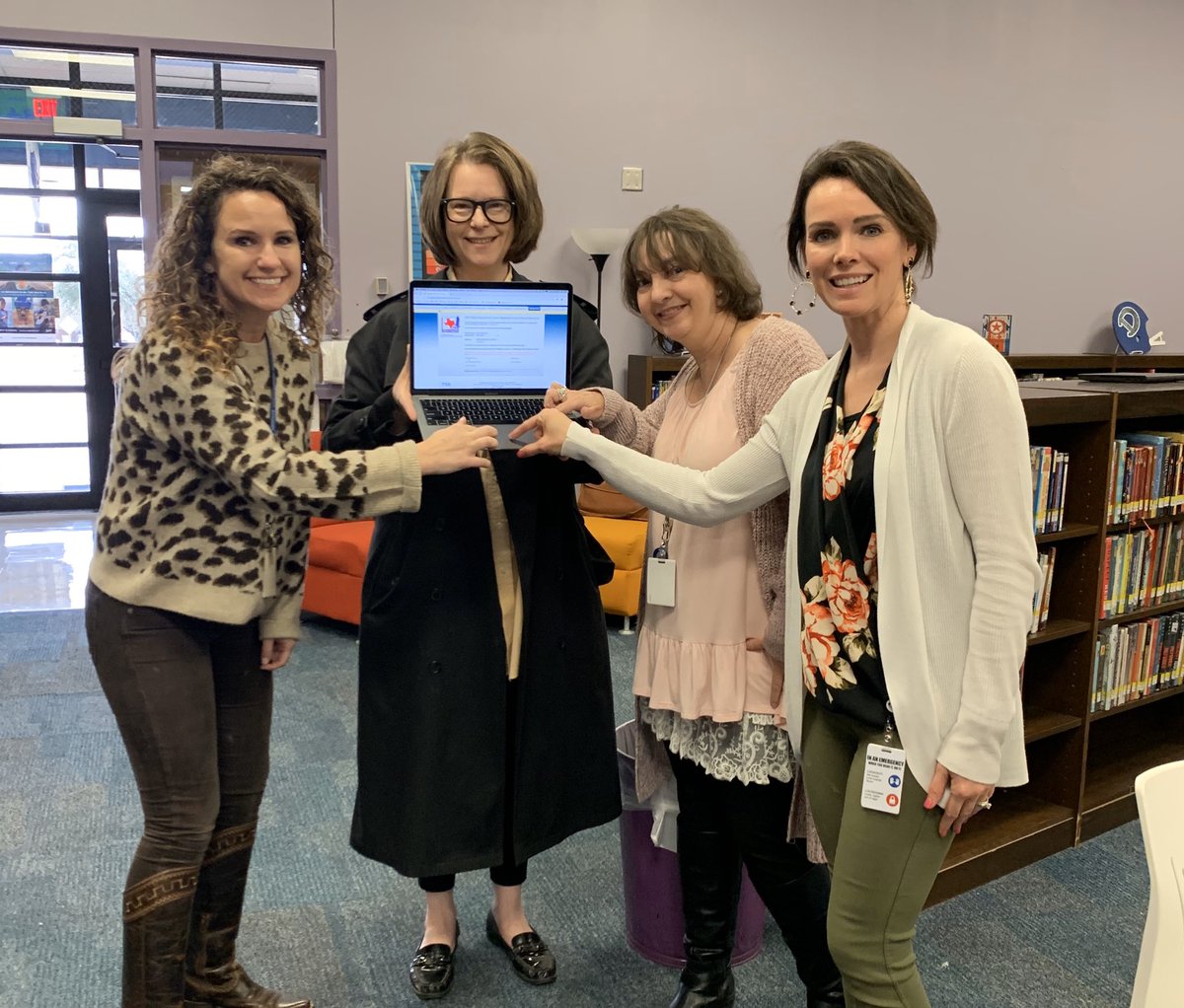 yartxla's tweet image. Check out the latest news from TXLA: RT DISD_DIS: Texas Bluebonnet Voting 🗳 Party TXLA decaturisdlib TBABooks decaturisd  Votes have been casted! Which one will hold the title of a Texas Bluebonnet Book? 
 📖💙 🦅 📚