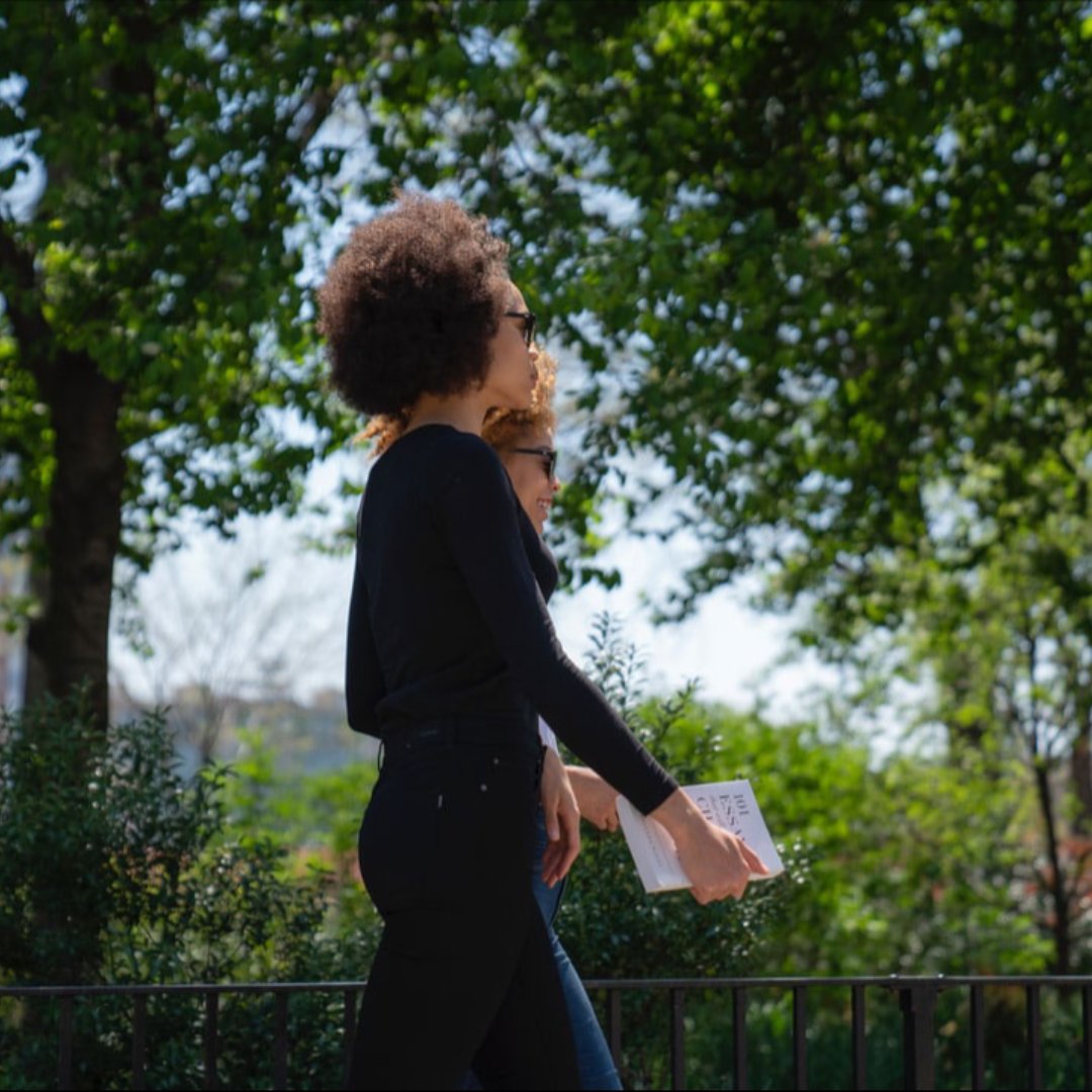 How many of you struggle with getting in your daily steps? 🏃 While movement promotes physical wins 💪🏾 it also has important psychological benefits to help increase energy and minimize stress.