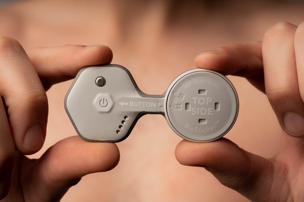 biointellisense's tweet photo. Introducing the BioSticker™, an FDA-cleared on-body sensor for continuous health monitoring and an effortless ‘stick it & forget it’ patient experience. Learn more how the #BioSticker will enable medical grade care in the home: https://t.co/dZF0NoaDC0
#stickitandforgetit #BIS https://t.co/6DBwPpOFbS