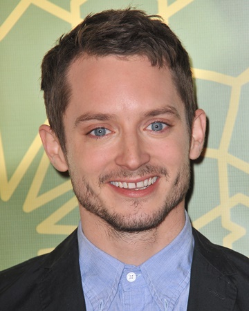 Happy birthday to the one and only Frodo Baggins, Elijah Wood! 