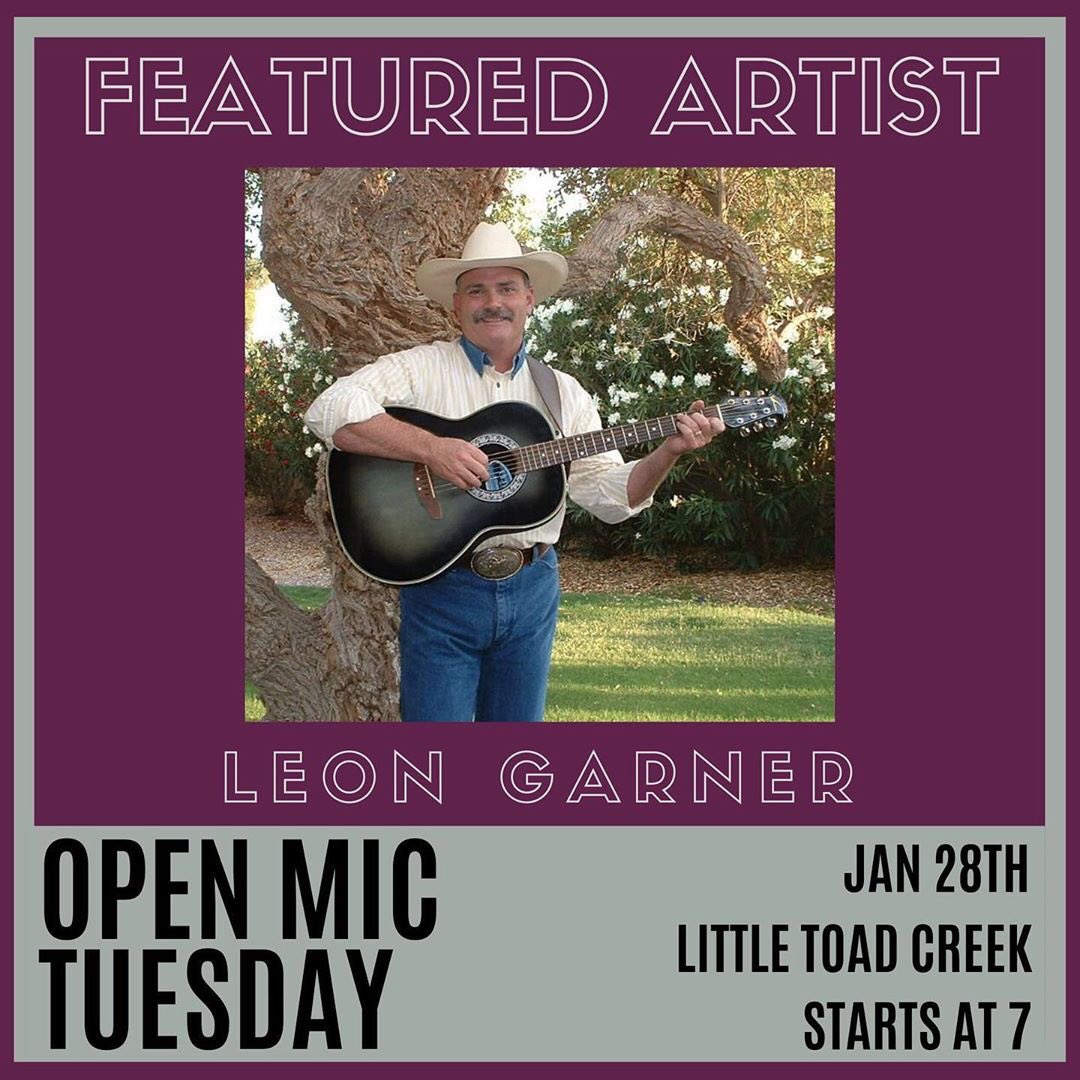Tonight at 7pm! 
#toadopenmic #littletoadcreek #lascrucesnm