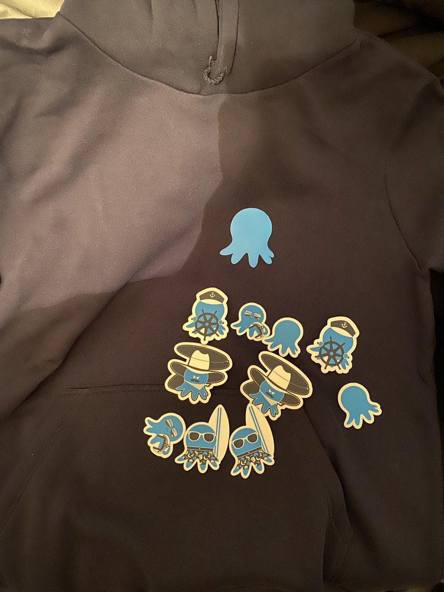 TheNJDevOpsGuy's tweet image. Got a new hoodie and stickers from @OctopusDeploy ! Thank you for the awesome swag 😃 #ContiniousDelivery