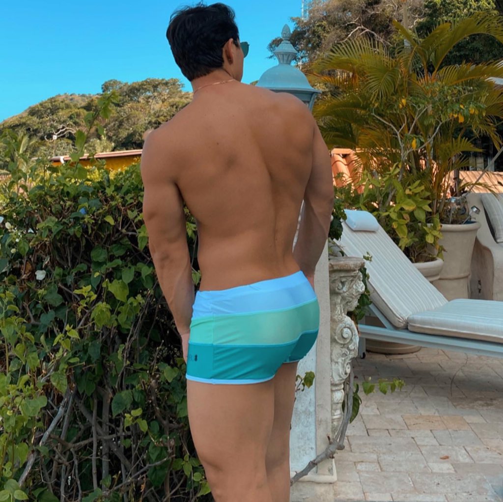 Rene Gonzalez Byken on Twitter: "I love summer and these sexy shorts