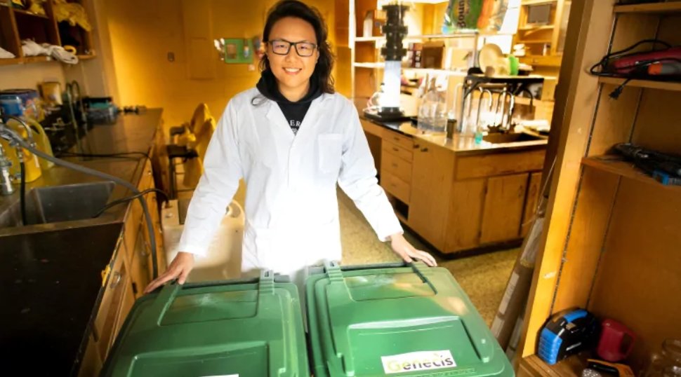 CommerceCanada's tweet image. Transformer des déchets alimentaires en plastique♻️. Construire des ⛵️ autonomes recueillant des données 🌊. @GBioindustries &amp;amp; @OceanRobotics sont des entreprises de techno propres à suivre. Soyez à l’affût de notre entrevue avec les femmes qui les dirigent! #CleanTechForum