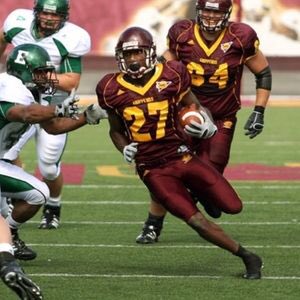 GilletteGarrett's tweet photo. HUMBLED to receive an offer from Central Michigan University! #FireUpChips @Coach_Tavita @CoachMcElwain @CoachM_Cummings @247Sports @McNamaraRivals https://t.co/SE2wDxkKGH