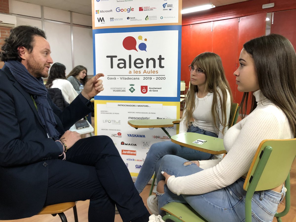 TFtalentfactory's tweet photo. Formación #talentaules2020 en @InsTorreRoja @PolAincat @giiiseele #AnotherLife #Plastic0 @castillamedina https://t.co/CjSFVo6QHn
