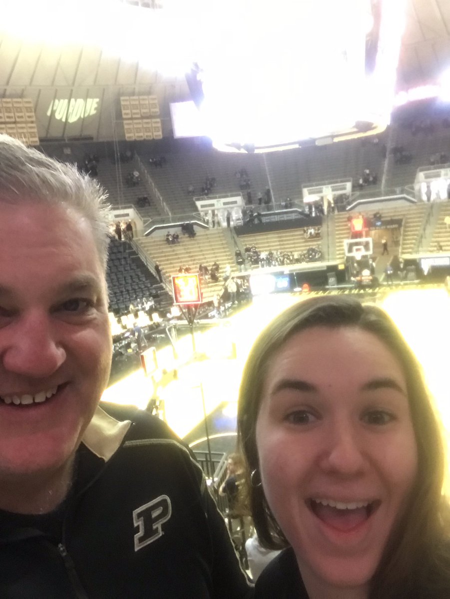 koeljern's tweet photo. @elleduncanESPN #girldad watching @BoilerBall at Mackey https://t.co/6ffH7ubOdq