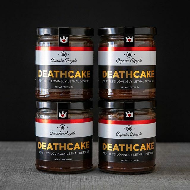 CupcakeRoyale's tweet photo. Deathcake is here! Have you gotten yours yet? 🗡 #lovinglethal #deathcake https://t.co/paHSjoOzap https://t.co/O7thcTMd4Y
