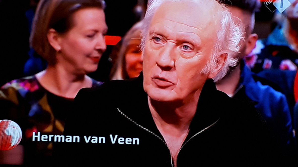 <a href="/VanVeenOfficial/">Herman van Veen</a> <a href="/DeWereldDraait/">DeWereldDraaitDoor</a> !! 75 jarige met Expositie <a href="/slotzeist/">Slot Zeist</a> <a href="/VleugelSlot/">CultureleVleugelSlot</a> ism <a href="/ArtKalishoek/">Ton Kalishoek</a> : Verlengd tot Maart 2020!