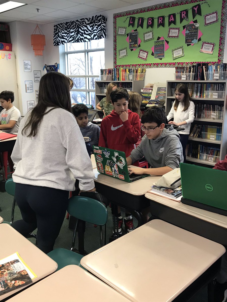AldridgeEIS's tweet image. We love our @SlcPALs! So thankful for these girl’s kind hearts and willingness to help our @EubanksDragons! 📚🐲💚