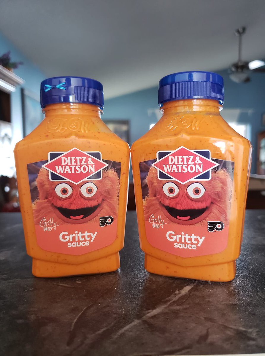 ibakeforaliving's tweet photo. Silly me - I didn’t even know this was a thing! #gritty #grittysauce #dietzandwatson https://t.co/NMWz4Z8W8L